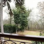 Villa Hilltop Wellness Villa-big Garden, Sauna, Hot Tube Pécs