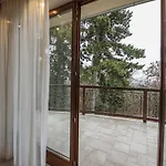 Hilltop Wellness Villa-big Garden, Sauna, Hot Tube Pécs