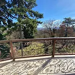 Villa Hilltop Wellness Villa-big Garden, Sauna, Hot Tube Pécs