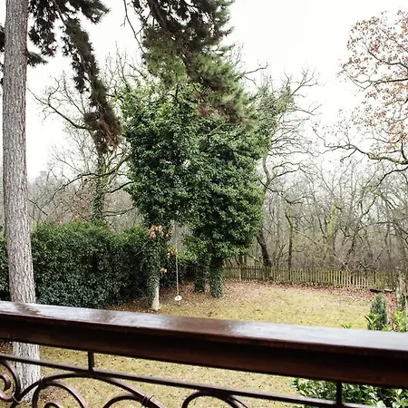 Villa Hilltop Wellness Villa-big Garden, Sauna, Hot Tube Pécs