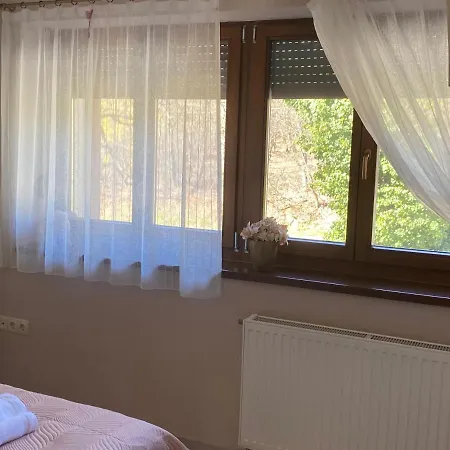 Willa Hilltop Wellness Villa-big Garden, Sauna, Hot Tube *
