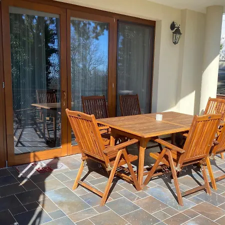 Villa Hilltop Wellness Villa-big Garden, Sauna, Hot Tube Pécs