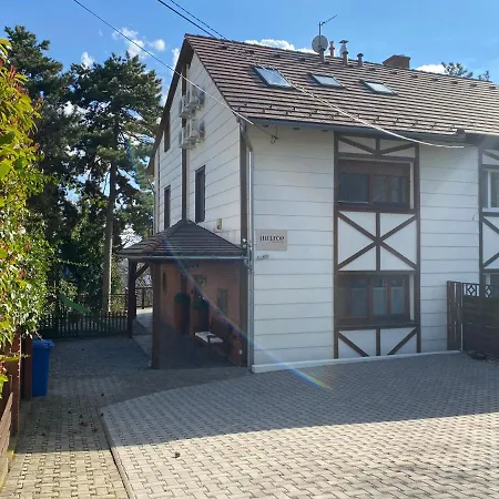 Villa Hilltop Wellness Villa-big Garden, Sauna, Hot Tube Pécs