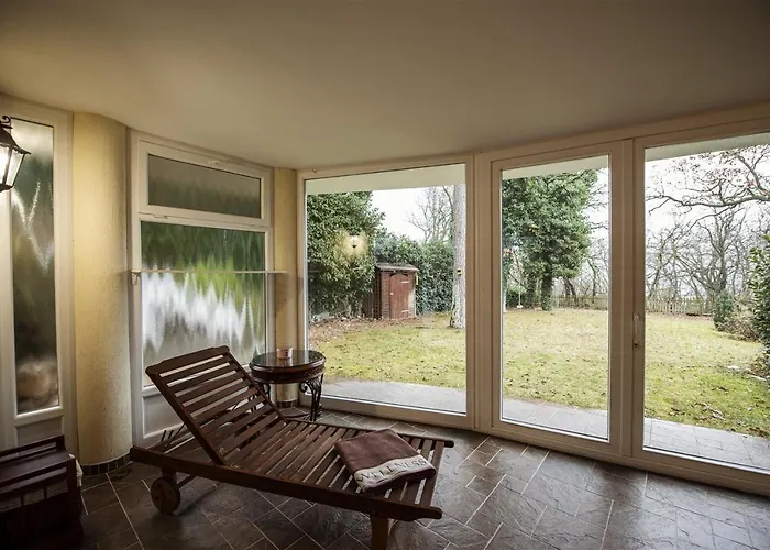 Hilltop Wellness Villa-big Garden, Sauna, Hot Tube *