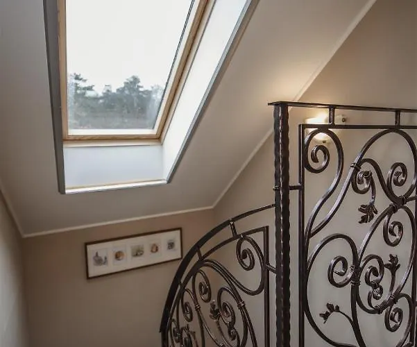 Hilltop Wellness Villa-big Garden, Sauna, Hot Tube Villa *